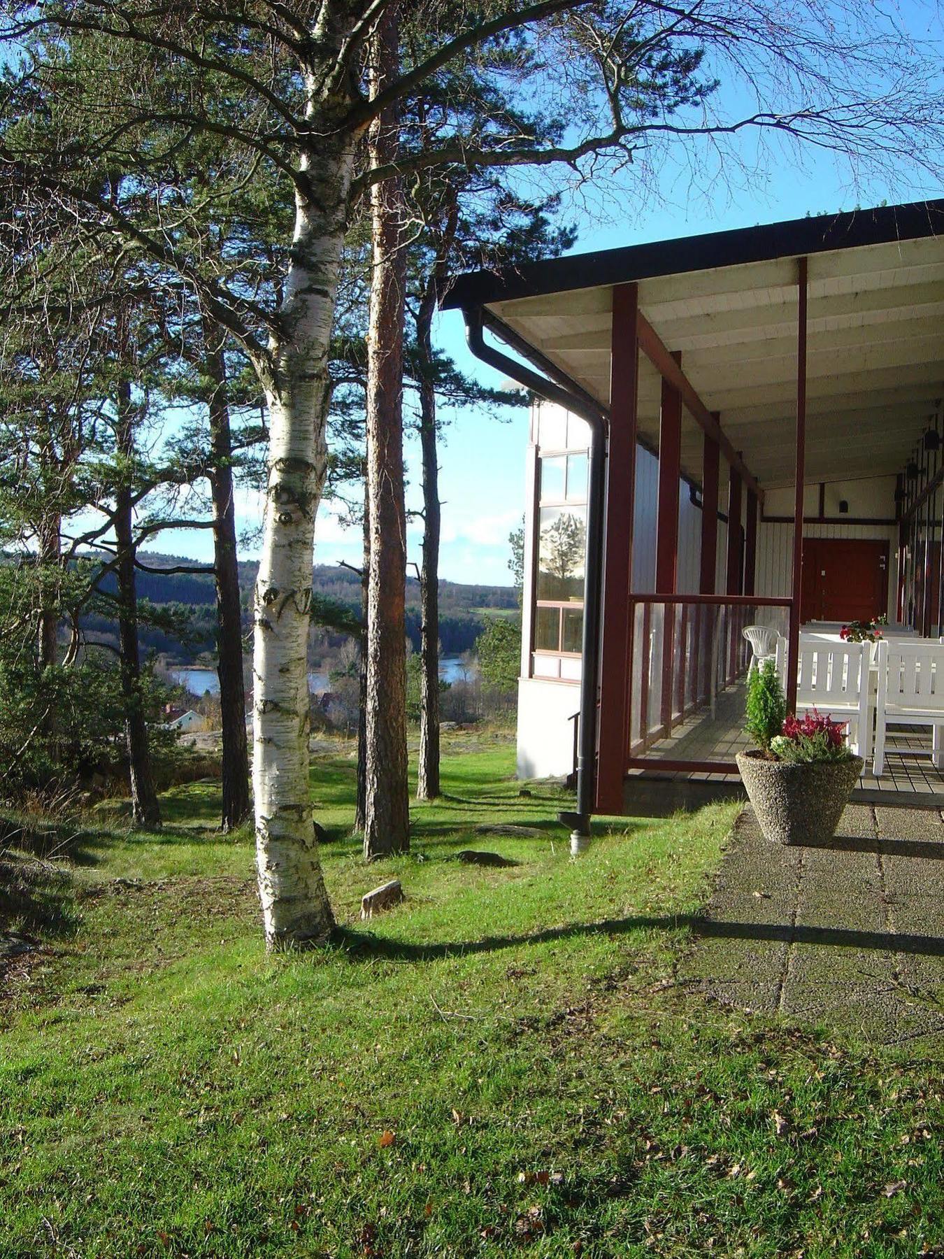 Nordiska Folkhoegskolan Bed And Breakfast Kungälv Exterior foto